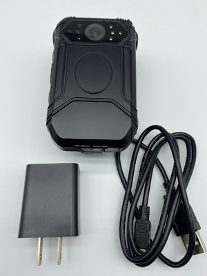 Câmera corporal de polícia 64G IP66 com LED de 1,5 W e ângulo de 120 graus