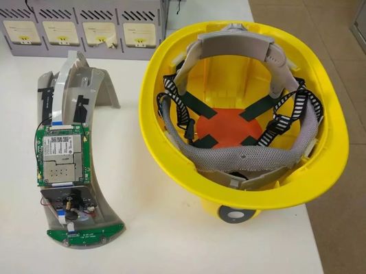 Capacete de segurança da construção com áudio sem fio da 2-maneira da rede da câmera 4G 3G WIFI