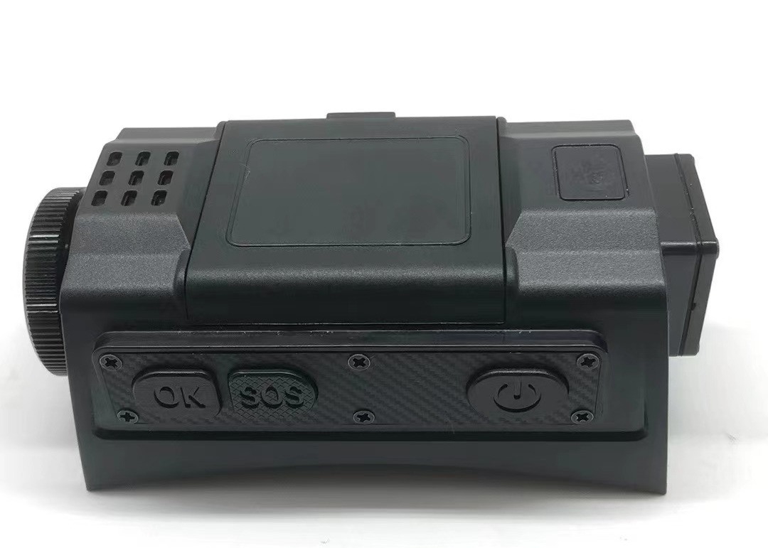 Câmera de visão noturna de segurança de capacete 1080P MP4 Format com laser e distância de visão noturna de 10M