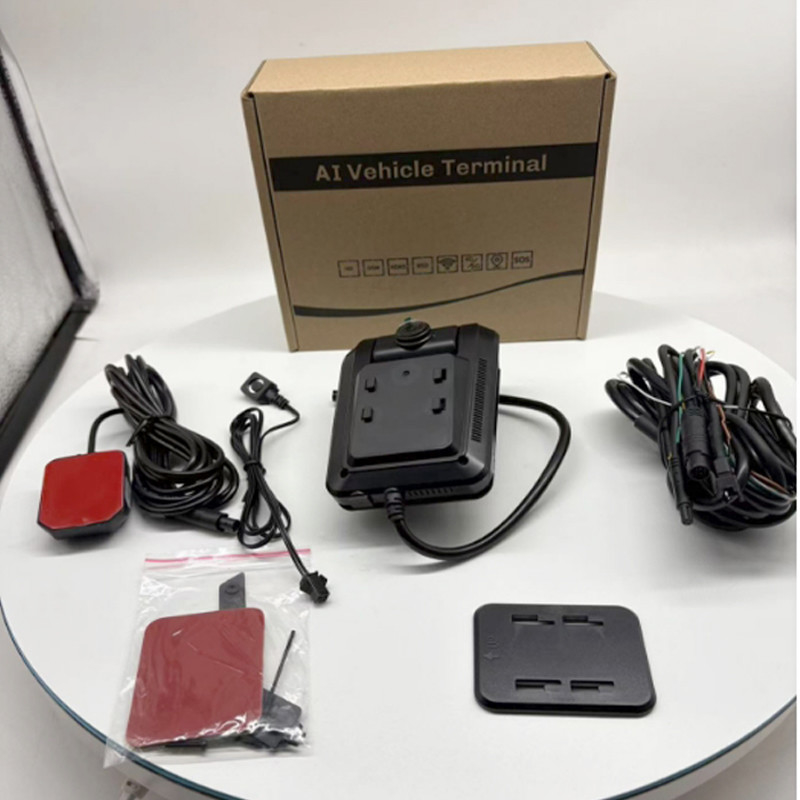 DMS inteligente e ADAS AI Dashcam design todo-em-um com vista frontal 4G/WiFi/GPS integrada