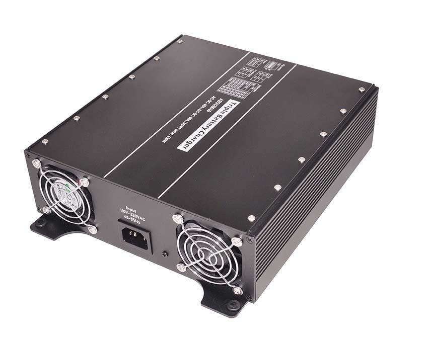 60A Max. Carregamento de corrente Solar MPPT Carregador de bateria com monitor MT-2 Sensor de temperatura e módulo Bluetooth